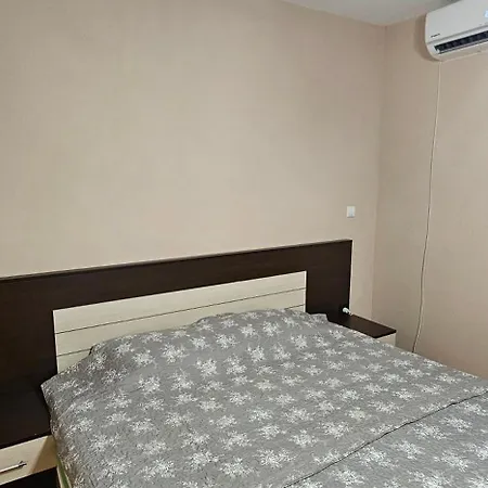 Apartament Vp Eden *